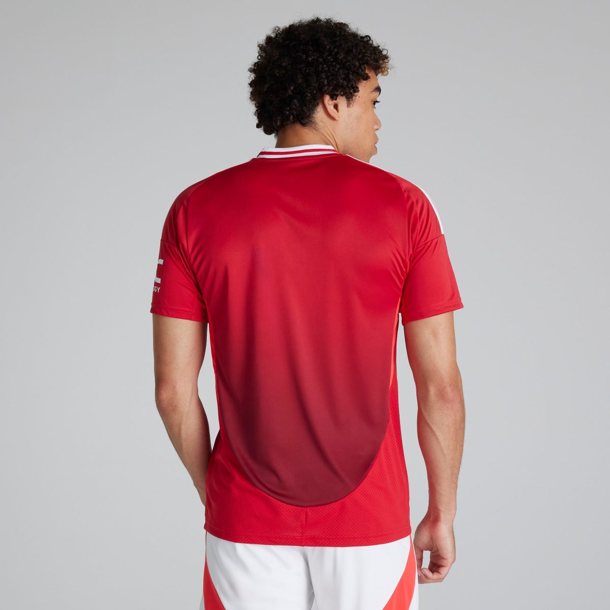 maglia manchester united 2425 home – 2 victor lindelöf Collezione | Maglie Ufficiali Man Utd