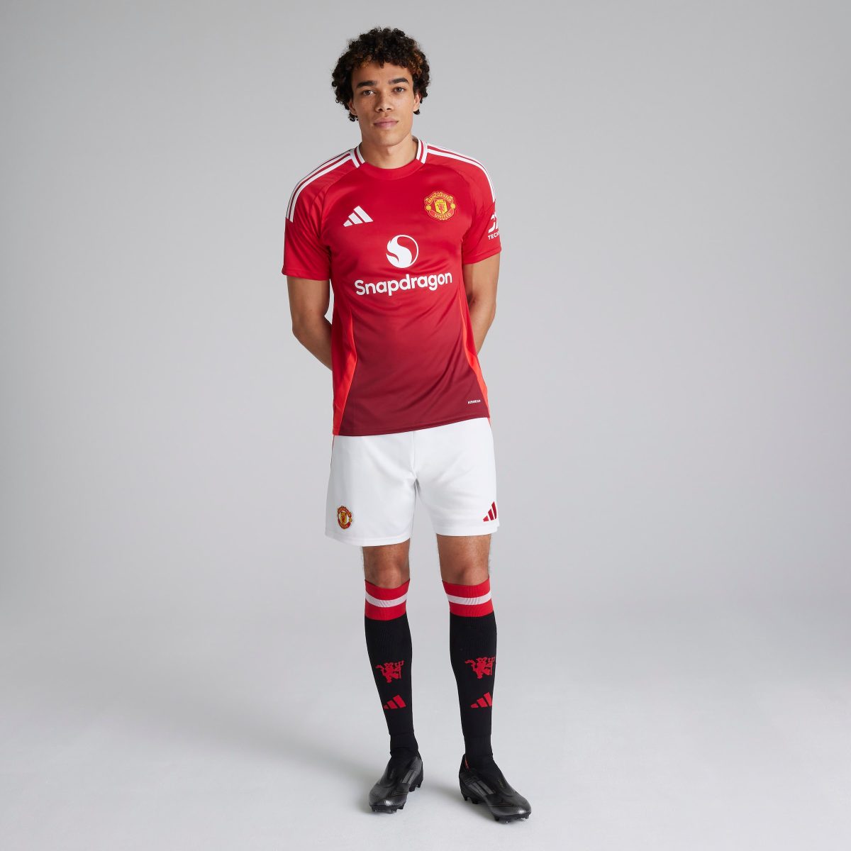 maglia manchester united 2425 home – 2 victor lindelöf Collezione | Maglie Ufficiali Man Utd