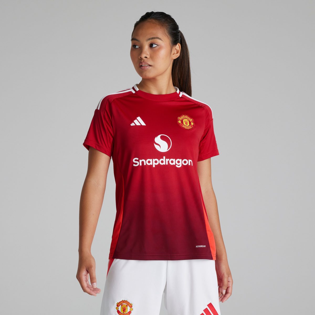 maglia manchester united 2425 home donna – 2 victor lindelöf Collezione | Maglie Ufficiali Man Utd