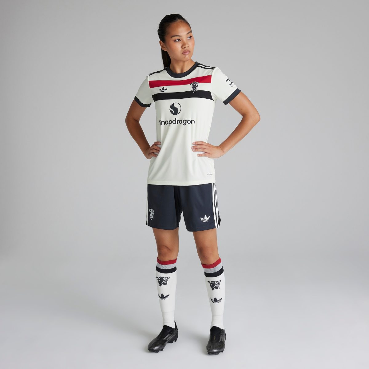 maglia terza donna manchester united 2425 – 2 victor lindelöf Collezione | Maglie Ufficiali Man Utd