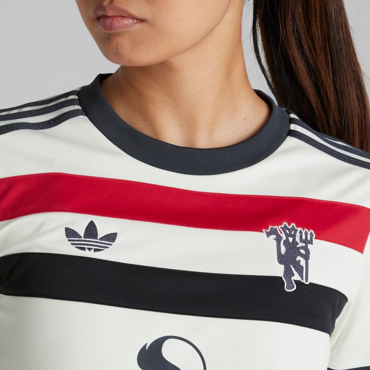 maglia terza donna manchester united 2425 – 2 victor lindelöf Collezione | Maglie Ufficiali Man Utd