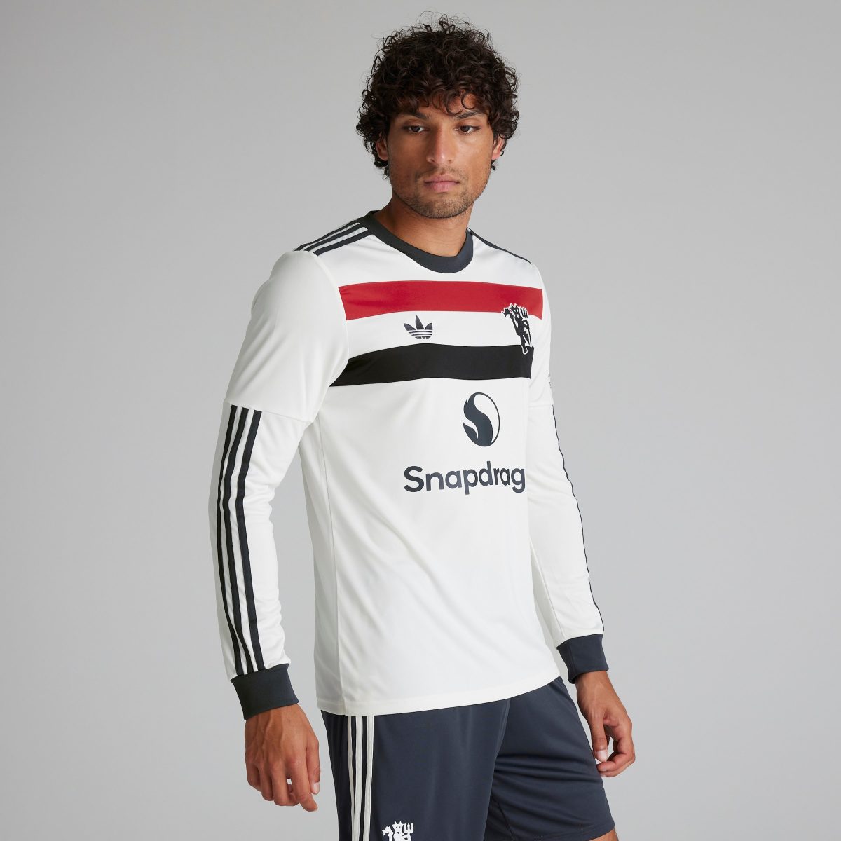 terza maglia a manica lunga del manchester united 2425 – 11 joshua orobosa zirkzee Collezione | Maglie Ufficiali Man Utd